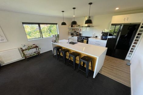 Photo of property in 6 Castle Crescent, Stokes Valley, Lower Hutt, 5019