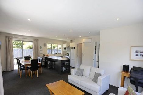 Photo of property in 2 Brackendale Place, Burnside, Christchurch, 8041