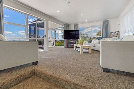 Photo of property in 499 Grahams Beach Road, Manukau Heads, Waiuku, 2684