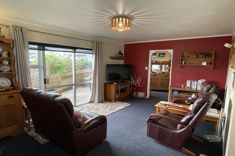 Photo of property in 66 Richmond Avenue, Richmond Heights, Taupo, 3330