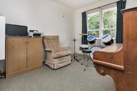 Photo of property in 77 Royal Road, Massey, Auckland, 0614