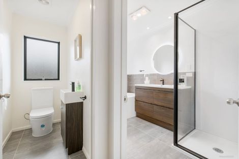 Photo of property in 12 Brittas Place, East Tamaki, Auckland, 2016