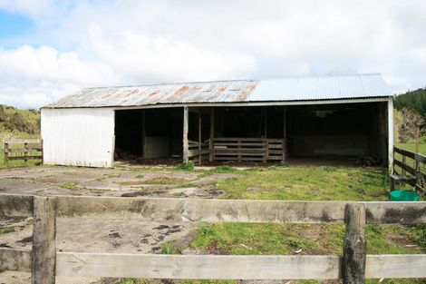 Photo of property in 27 Tupoki Road, Uruti, Urenui, 4378