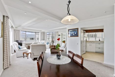 Photo of property in Wharenui Apartments, 274 Oriental Parade, Oriental Bay, Wellington, 6011