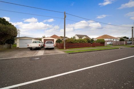 Photo of property in 27 Vogel Street, Hawera, 4610