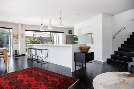 Photo of property in 25 Trent Avenue, Hokowhitu, Palmerston North, 4410