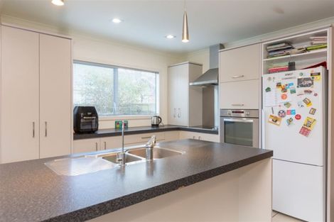 Photo of property in 30 Penrod Drive, Bell Block, New Plymouth, 4312