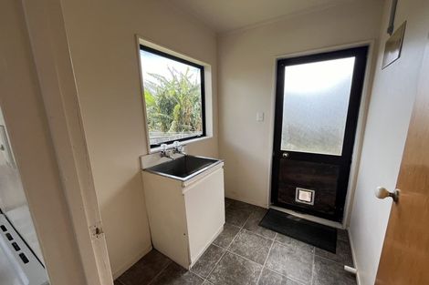 Photo of property in 2/14 James Street, Bayview, Auckland, 0629