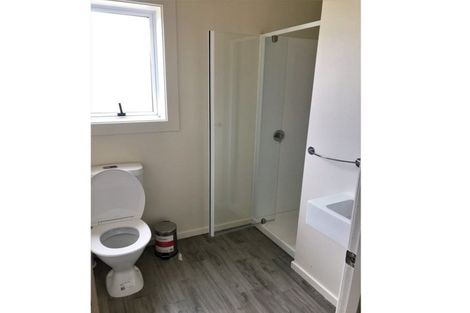 Photo of property in 5 Queen Street, Brighton, Dunedin, 9035