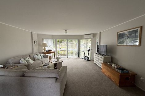 Photo of property in 130m Lakeside Drive, Orewa, 0931