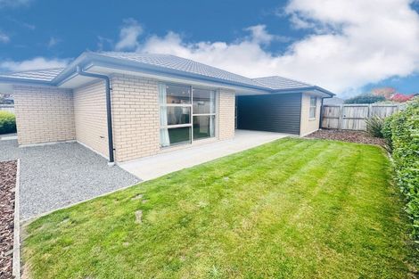 Photo of property in 14 Bradwell Crescent, Halswell, Christchurch, 8025