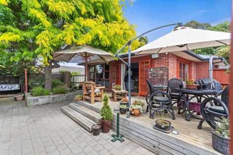 Photo of property in 104 Main North Road, Woodend, 7610