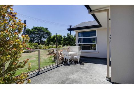 Photo of property in 100 Princes Street, Temuka, 7920