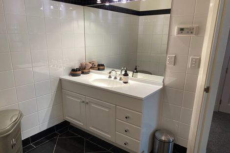 Photo of property in 5 Clutha Avenue, Khandallah, Wellington, 6035