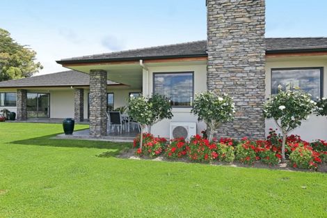 Photo of property in 225 Porangahau Road, Waipukurau, 4200