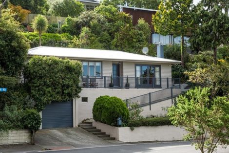 Photo of property in 16 Spencer Road, Hospital Hill, Napier, 4110