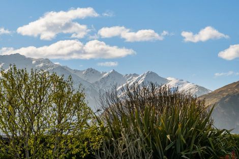 Photo of property in 9 Perrow Street, Wanaka, 9305