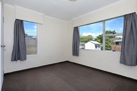 Photo of property in 3 Edward Street, Bulls, 4818