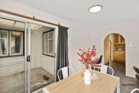 Photo of property in 43 Fleet Street, Naenae, Lower Hutt, 5011