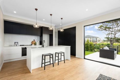 Photo of property in 6 Tai Crescent, Hobsonville, Auckland, 0616