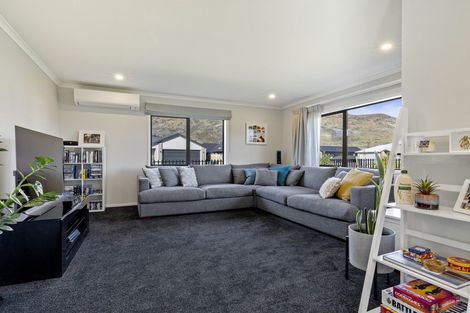 Photo of property in 27 Peterley Road, Lower Shotover, Queenstown, 9304