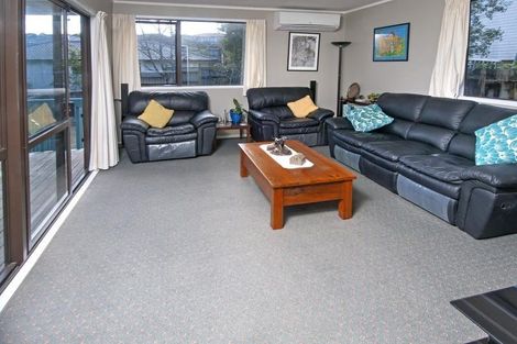 Photo of property in 57 Palomino Drive, Henderson, Auckland, 0612