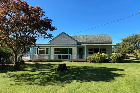 Photo of property in 1118 Collingwood-bainham Main Road, Rockville, Collingwood, 7073