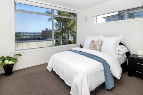 Photo of property in 81 Pine Harbour Parade, Beachlands, Auckland, 2018