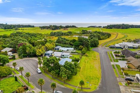 Photo of property in 4 Ludlow Place, Bell Block, New Plymouth, 4312