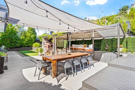 Photo of property in 9 Ruth Craig Place, Stanmore Bay, Whangaparaoa, 0932