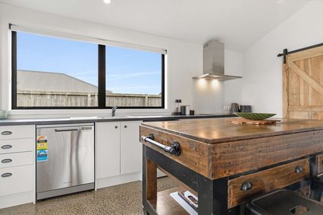 Photo of property in 110 Ngaio Drive, Matarangi, Whitianga, 3592