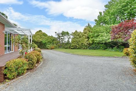 Photo of property in 16 Larch Place, Casebrook, Christchurch, 8051