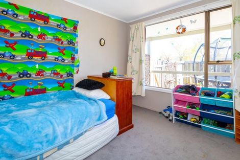 Photo of property in 32 Mackenzie Drive, Twizel, 7901