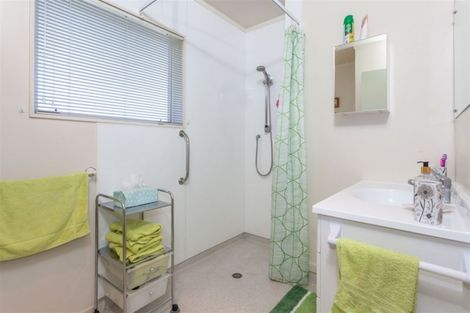 Photo of property in 16/9 Campbell Close, Whangamata, 3620