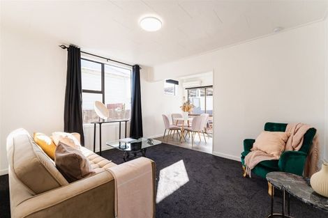 Photo of property in 40 Kirkcaldy Street, South Dunedin, Dunedin, 9012