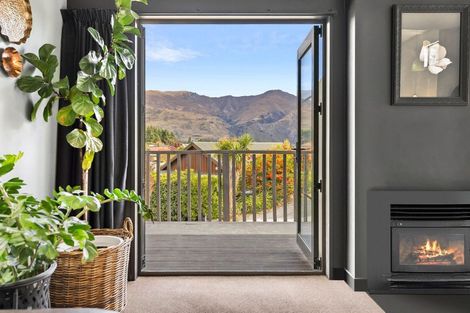 Photo of property in 13 Trevathan Lane, Wanaka, 9305