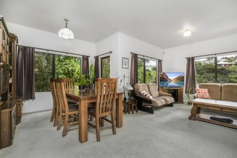Photo of property in 10 Carnmore Place, Torbay, Auckland, 0630