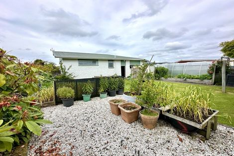 Photo of property in 46 Cunningham Street, Grasmere, Invercargill, 9810
