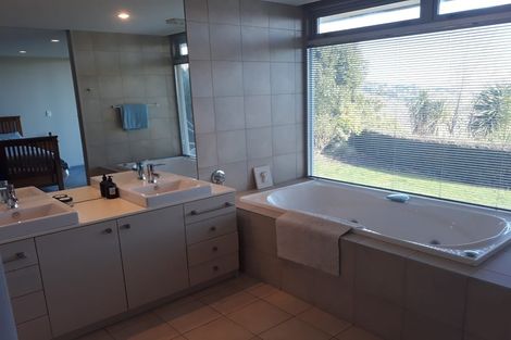 Photo of property in 5 Yelverton Place, Huntsbury, Christchurch, 8022