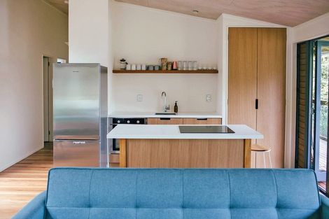 Photo of property in 17 Makora Avenue, Oneroa, Waiheke Island, 1081