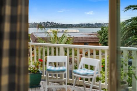 Photo of property in 14 Clyside Avenue, Half Moon Bay, Auckland, 2012