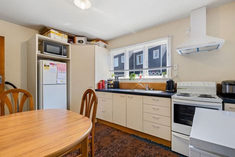 Photo of property in 143 Olliviers Road, Phillipstown, Christchurch, 8011