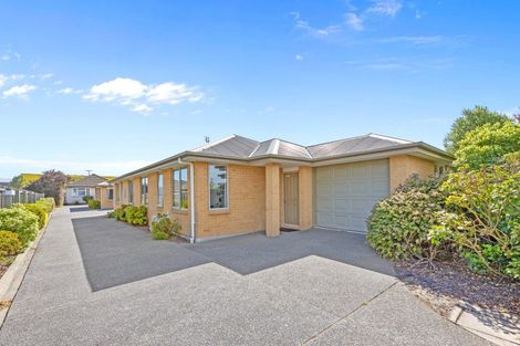 Photo of property in 1/160 Breezes Road, Aranui, Christchurch, 8061
