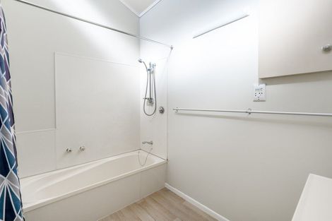 Photo of property in 17a Seaview Road, Otumoetai, Tauranga, 3110