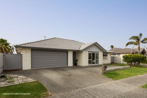 Photo of property in 16 Selliera Place, Papamoa Beach, Papamoa, 3118