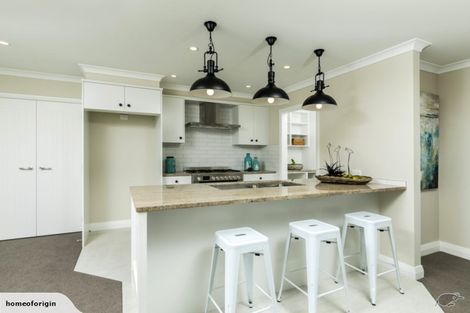 Photo of property in 55 Maka Terrace, Orewa, 0931