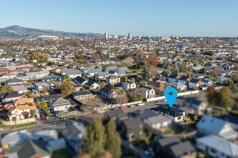 Photo of property in 257a Edgeware Road, Edgeware, Christchurch, 8013