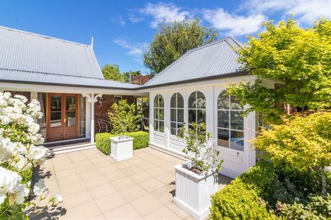 Photo of property in 40 Weka Street, Fendalton, Christchurch, 8041
