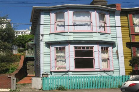 Photo of property in 39 Aro Street, Aro Valley, Wellington, 6021