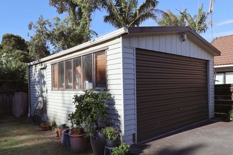 Photo of property in 36 Kings Road, Panmure, Auckland, 1072